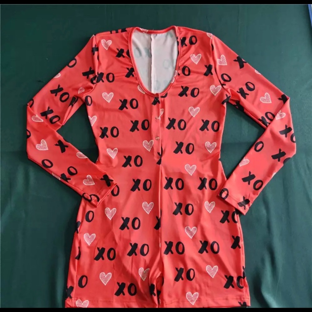 Butt flap onesies